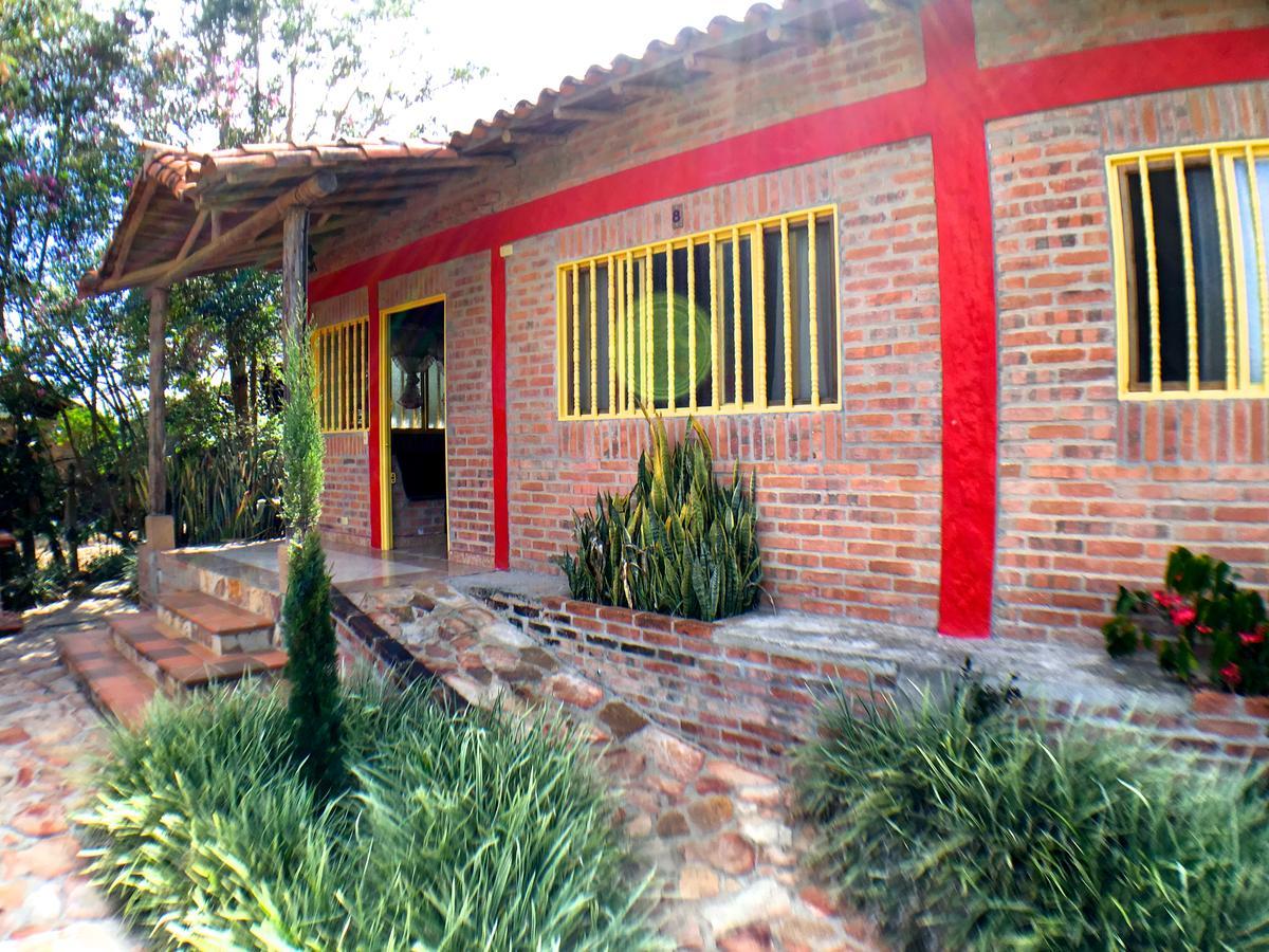 Cabanas La Carolina - Mesa De Los Santos Los Santos  Exterior photo